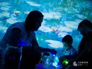 Taller en familia con videoproyecciones de pintores impresionistas
