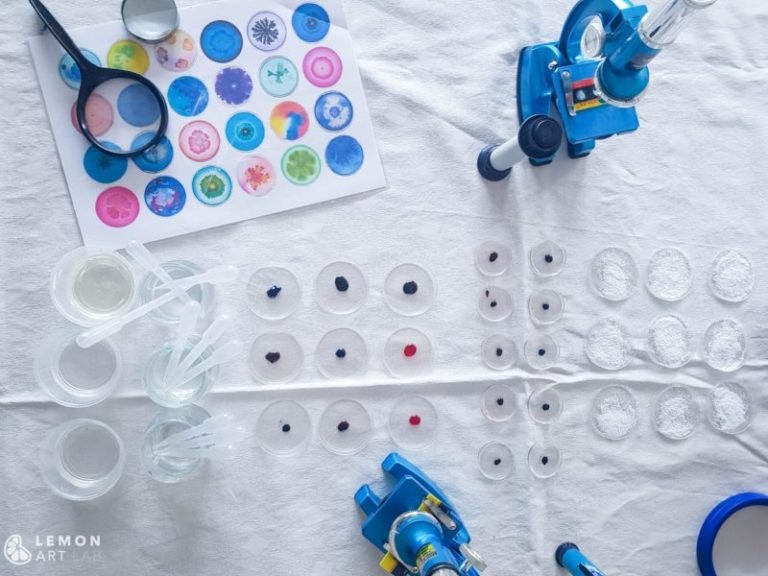 Arte con material de laboratorio